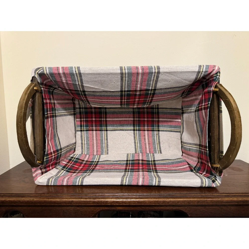 Ashland Christmas Flannel Plaid Lined Woven Basket Wooden Handles 17x11 Storage